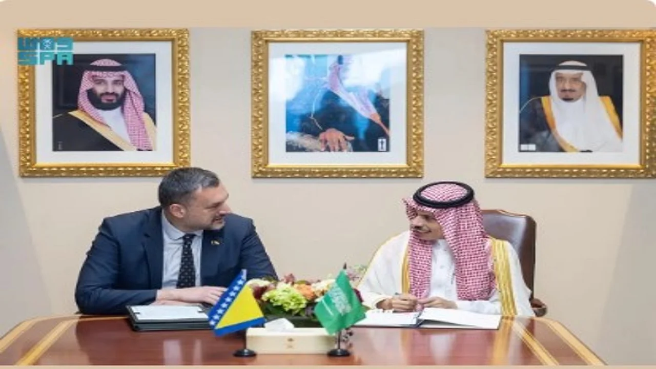 إعفاء الجوازات الدبلوماسية والخاصة.. اتفاق جديد يسهل السفر بين مصر والبوسنة